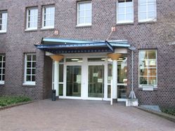 Haupteingang des Amtsgerichts Haupteingang des Amtsgerichts